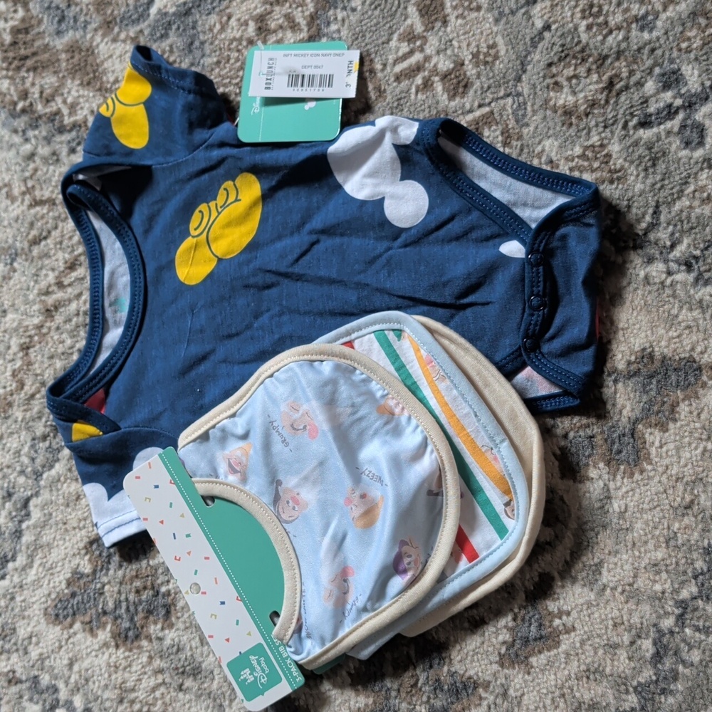 Disney Baby Blue Bodysuit and Bib Set